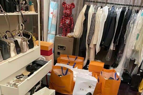 贵阳市白云回收一线品牌衣服